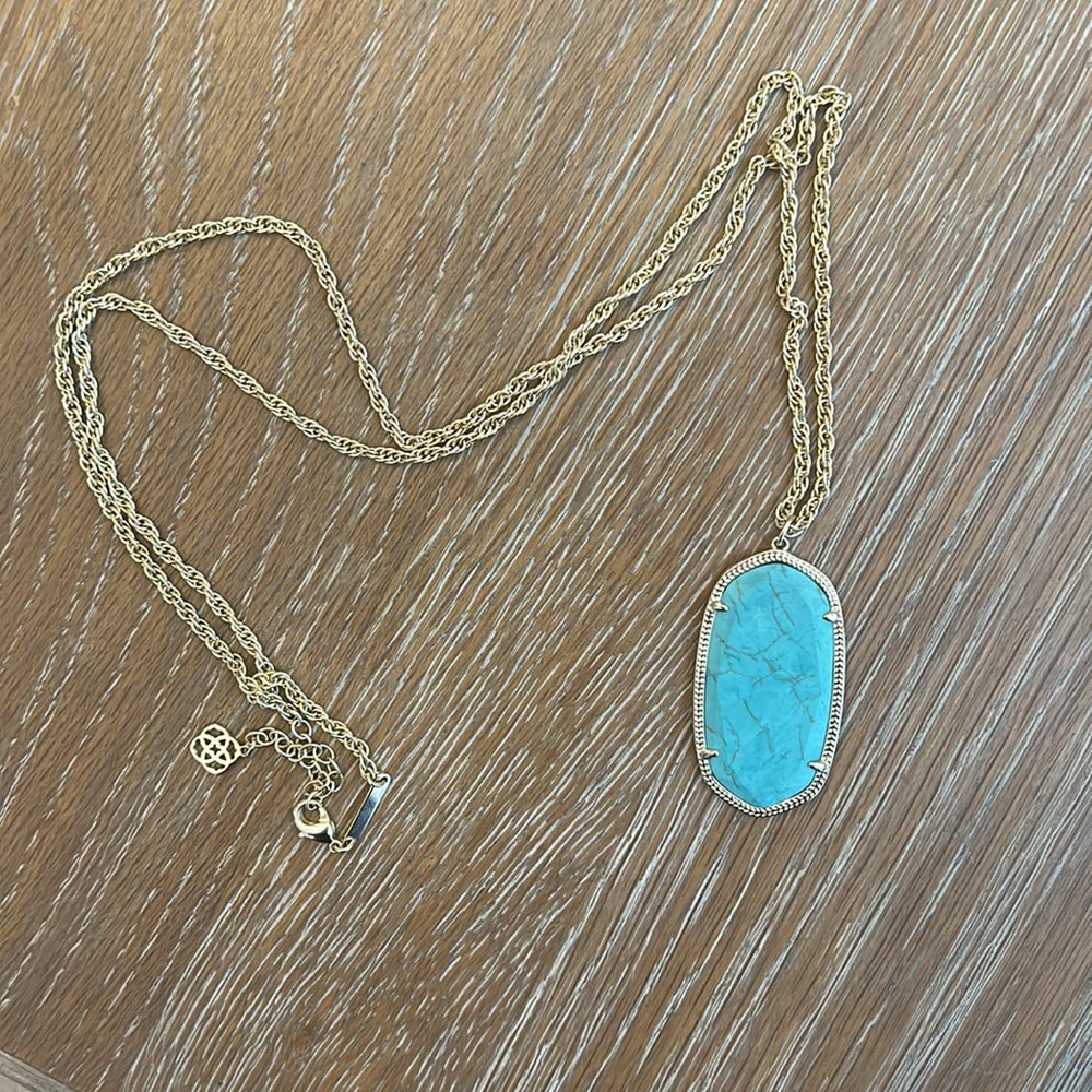Kendra Scott, the Rae 14K Gold Long Pendant Necklace with bag - Picture 4 of 4
